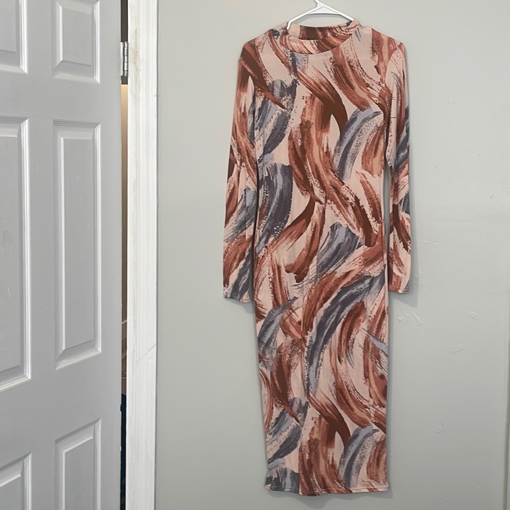 Multi Color Long Sleeve Midi Dress